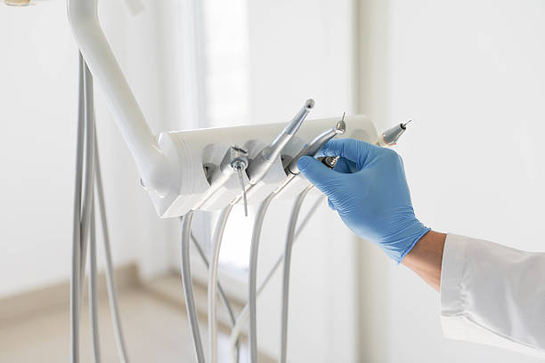 24/7 Emergency Dental Implants experts in Mono Vista, CA